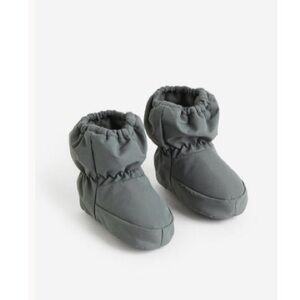 H&M Water Repellant Baby Boot Size 6 to 7.5